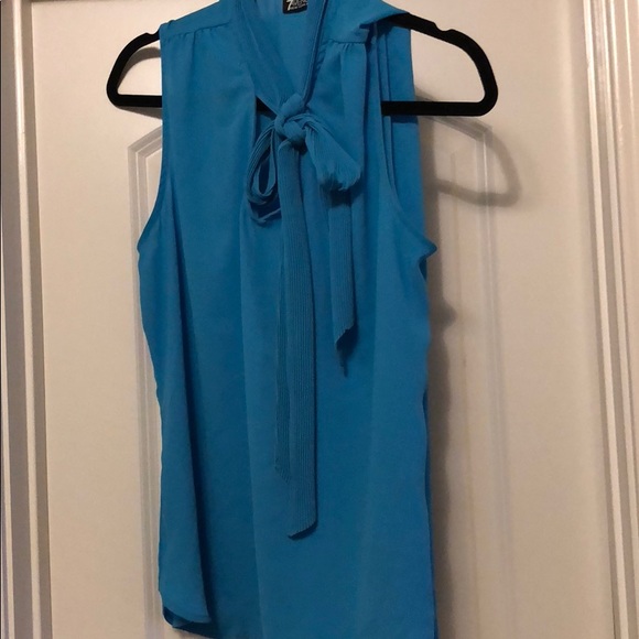 Too - Picture 1 of 1